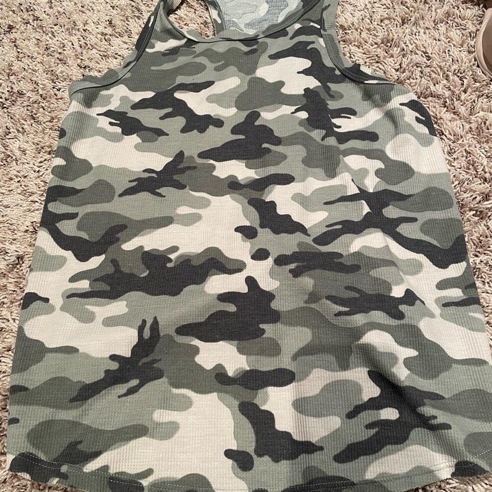 Entro Gray Camouflage Top